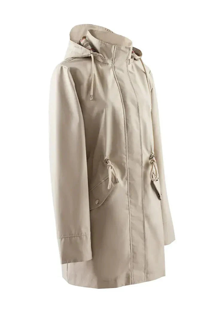 Doemi Abrigo de Lluvia a Medida para un Estilo Sin Esfuerzo