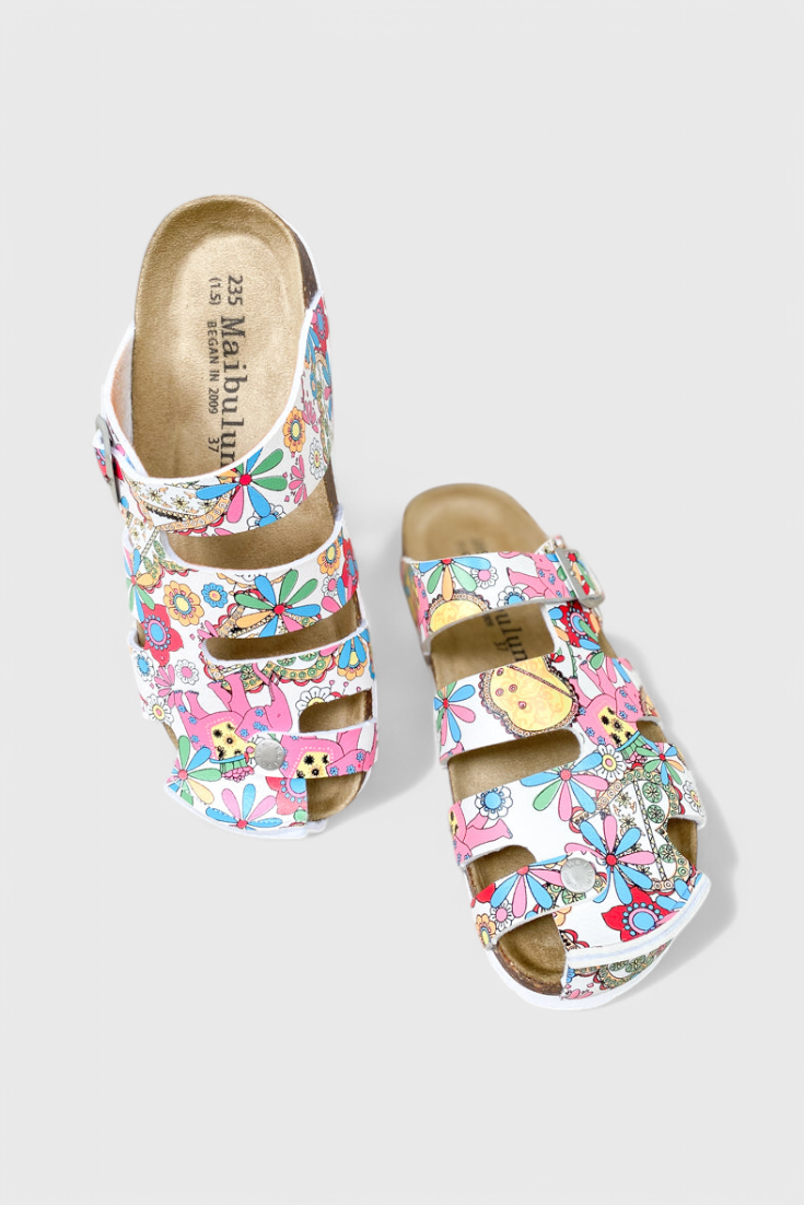 Zuecos Isolde con Hebilla de Corcho