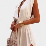 Mono Corto Escote Profundo | Martina Noche